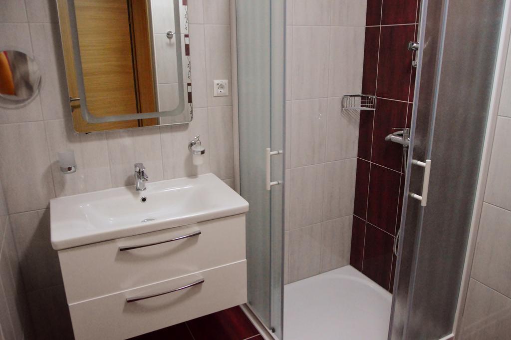 Turisticna Kmetija Cebelji Gradic Apartment Rogasovci Ngoại thất bức ảnh