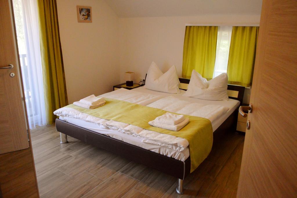 Turisticna Kmetija Cebelji Gradic Apartment Rogasovci Ngoại thất bức ảnh