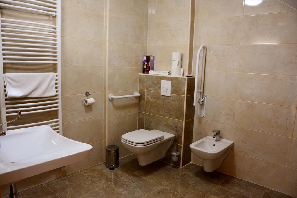 Turisticna Kmetija Cebelji Gradic Apartment Rogasovci Ngoại thất bức ảnh